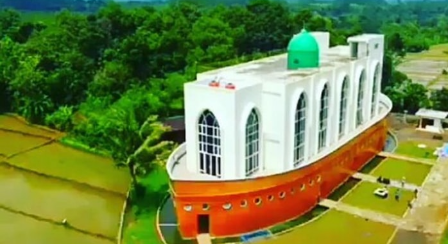 Masjid Safinatun Najah 