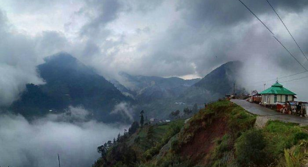 Jalur tol di atas awan di Kabupaten Batang    