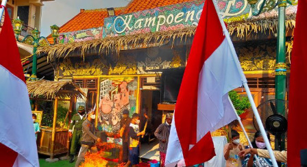 Tradisi Titiran Di Kampung Batik Semarang.