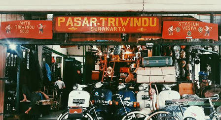 Deretan Pasar Loak Paling Ramai dan Legendaris di Indonesia  Artikel ini telah diterbitkan di halaman SINDOnews.com pada Sabtu, 09 November 2019 - 08: