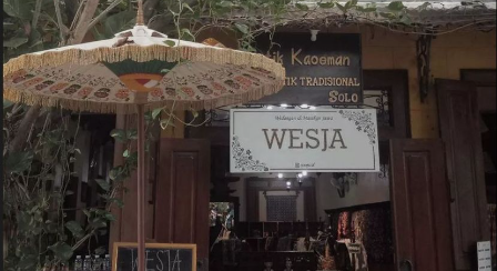 Warisan Budaya Kampung Batik Kauman Solo 