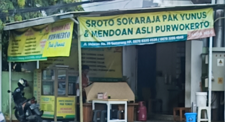 Sroto Sokaraja Pak Yunus & Mendoan Asli Purwokerto
