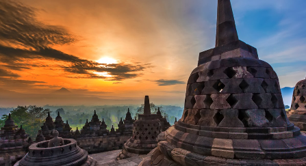 Megahnya Candi Borobudur 
