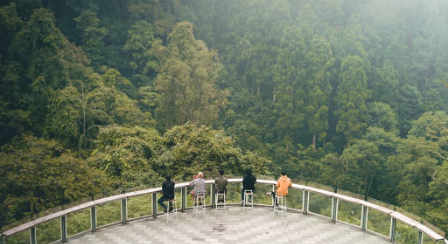 pemandangan dari atas wisata Kembang Langit Park 