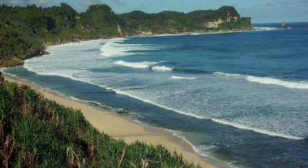 Pantai Nampu Wonogiri