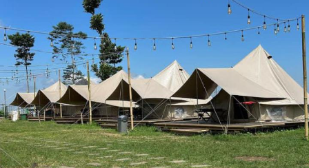 Tenda Sikembang Glamping