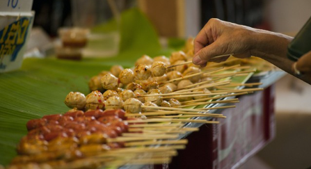 Makanan di Pasar Manis