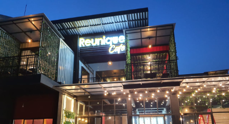 Reunique Cafe