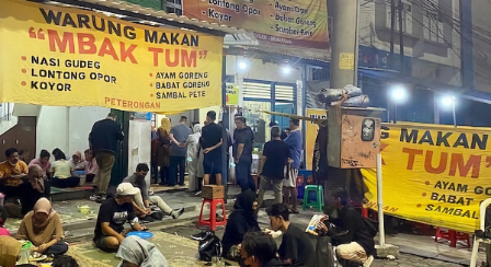 Warung Gudeg Koyor Mbak Tum 