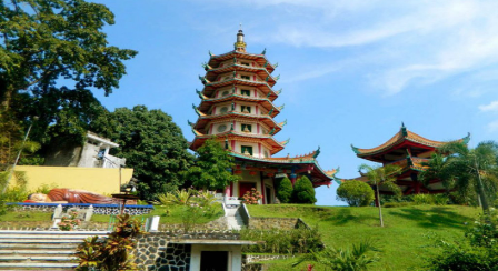 Pagoda di Vihara Buddhagaya Watugong