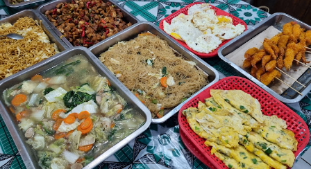 Beberapa Lauk di Warung Makan Ibu Hj Kadri