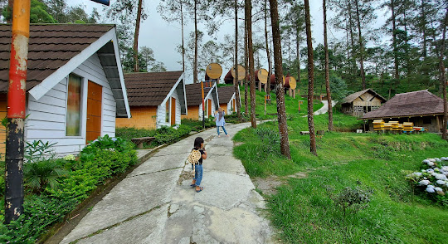 Suasana di Lawu Park