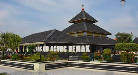 Masjid Agung Demak