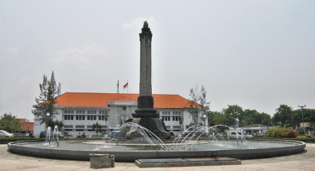 keindahan tugu muda keindahan tugu muda