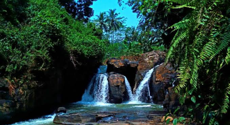 Keindahan Curug Gombong Di kabupaten Batang