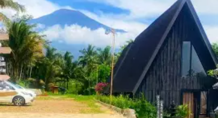 Nginep di tengah suasana alam, tapi fasilitasnya tetap nyaman? ???  Glamping Orak Arik di Baturraden, Banyumas bisa jadi pilihan buat kamu yang pengen